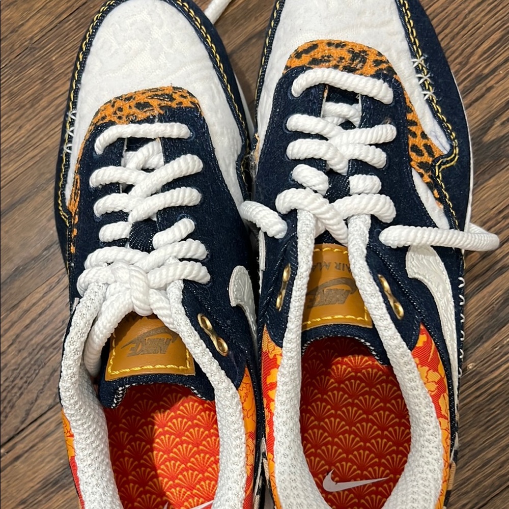 Nike Air Max Denim Leopard Sneakers